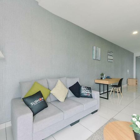 1 Tebrau Suites By Subhome Johor Bahru Buitenkant foto