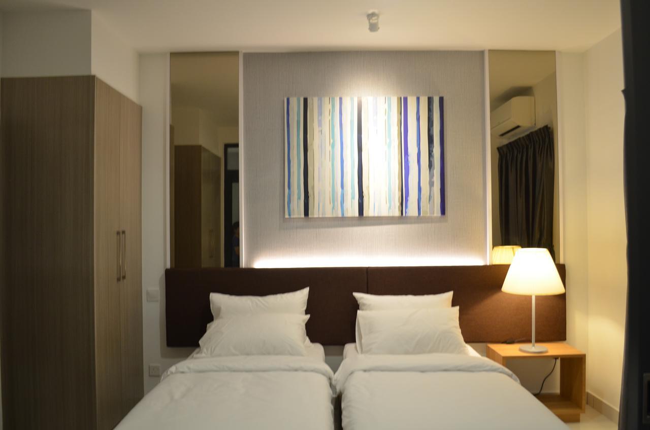 1 Tebrau Suites By Subhome Johor Bahru Buitenkant foto