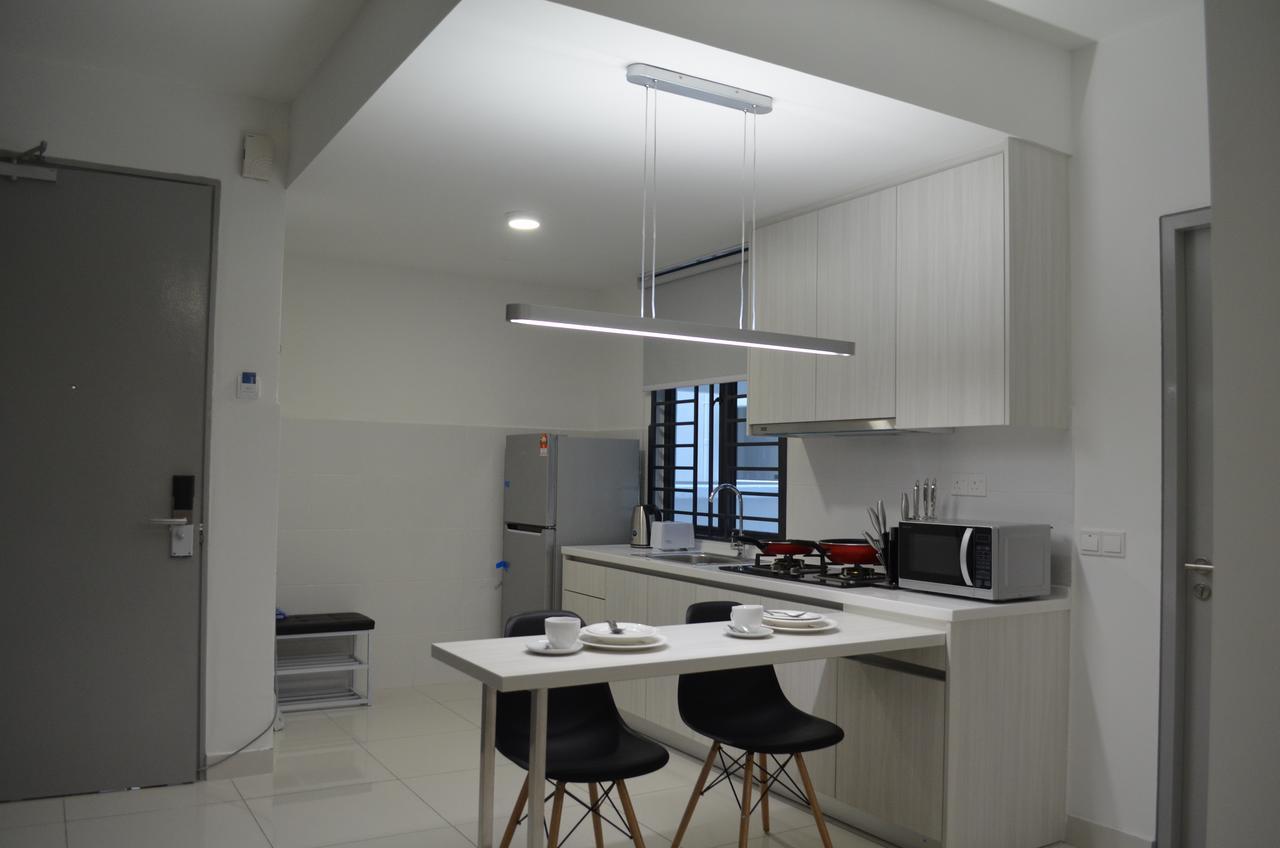 1 Tebrau Suites By Subhome Johor Bahru Buitenkant foto