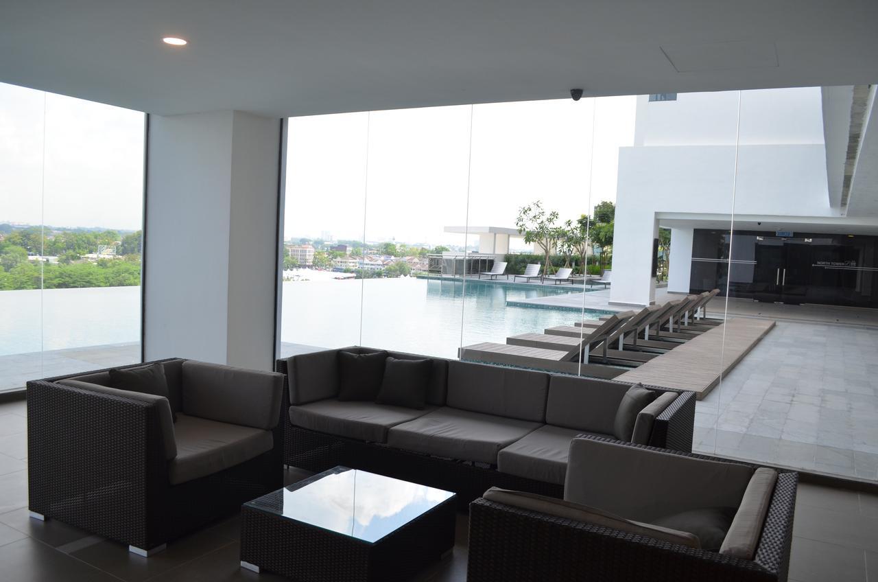 1 Tebrau Suites By Subhome Johor Bahru Buitenkant foto