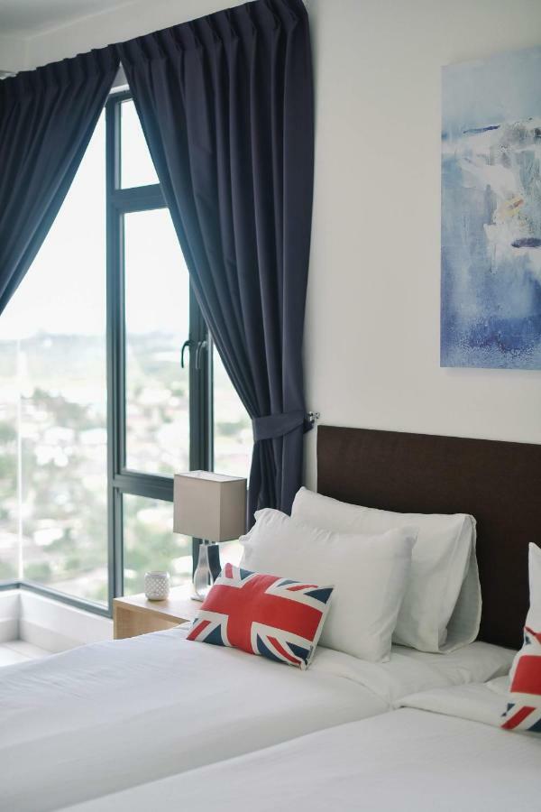 1 Tebrau Suites By Subhome Johor Bahru Buitenkant foto