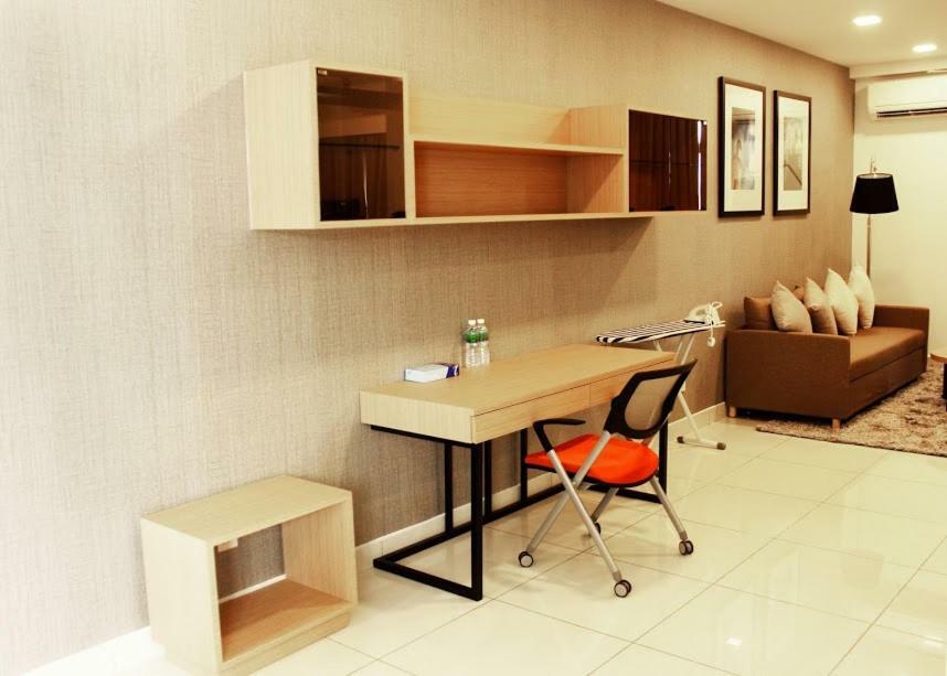 1 Tebrau Suites By Subhome Johor Bahru Buitenkant foto